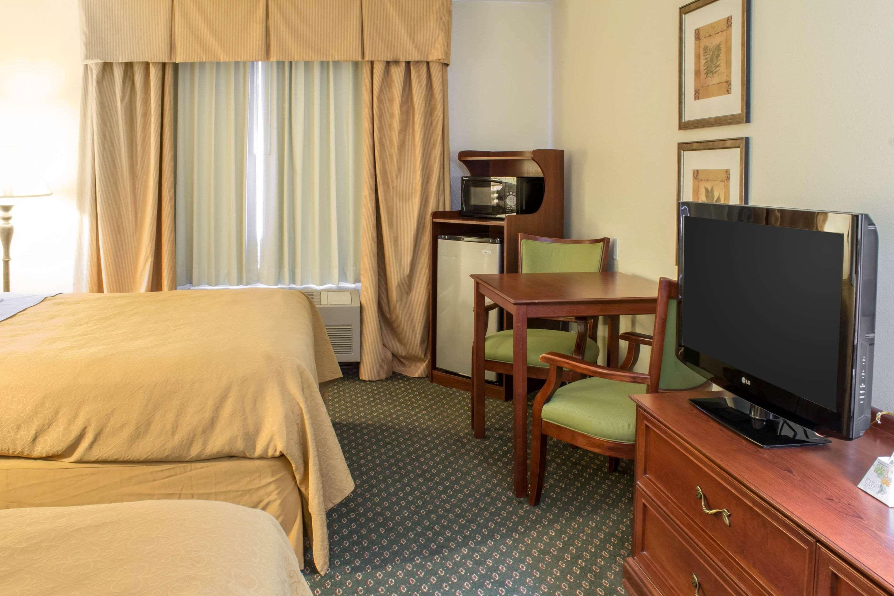 Quality Inn & Suites Sioux City Ngoại thất bức ảnh